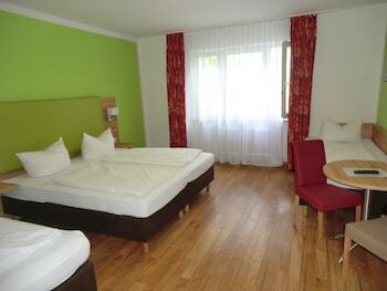 Hostal Hotel Pension Haydn