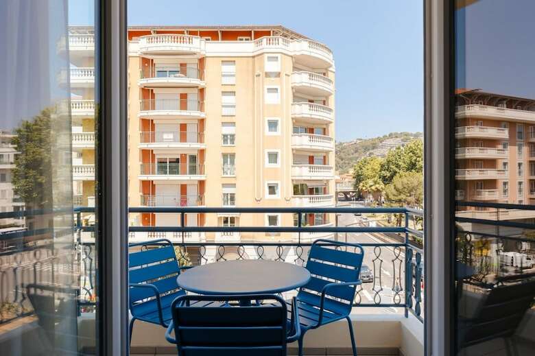 Hotel Crisol Promenade