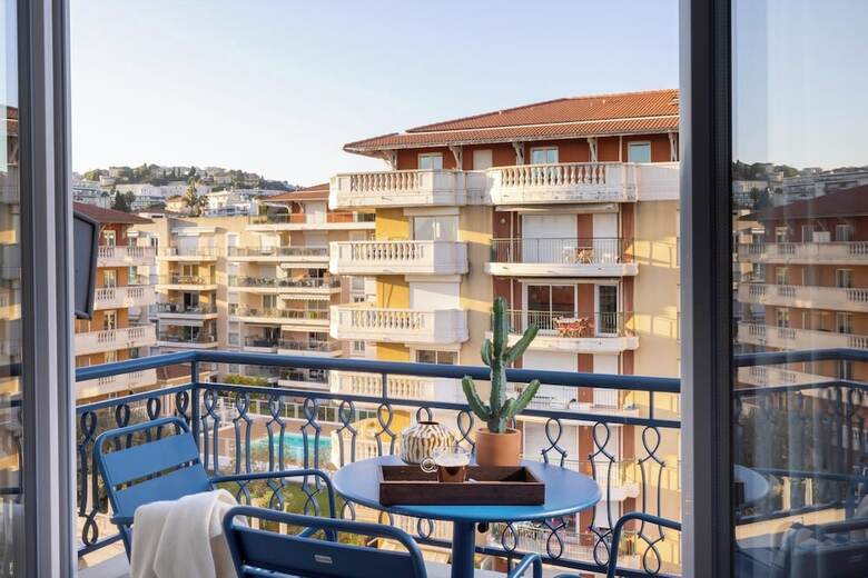 Hotel Crisol Promenade
