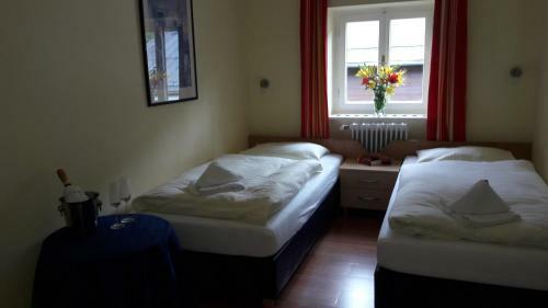 Hostal Pension Karlberger