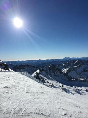 Hostal Pension D�rregger