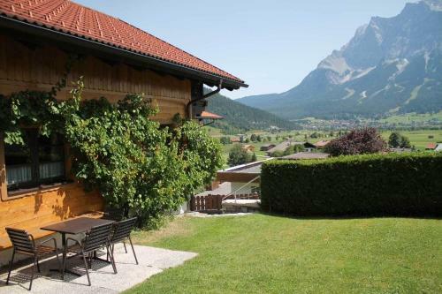 Ferienhaus J�gerh�usl