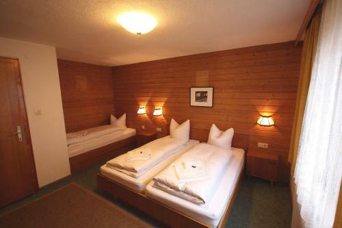 Hostal Haus Sch�njochl By Ch�tel Reizen