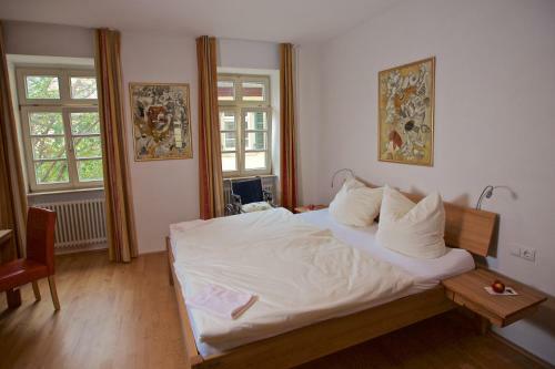 Hotel & Cafe�ritter Von B�hl