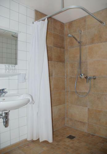 Hotel & Cafe�ritter Von B�hl