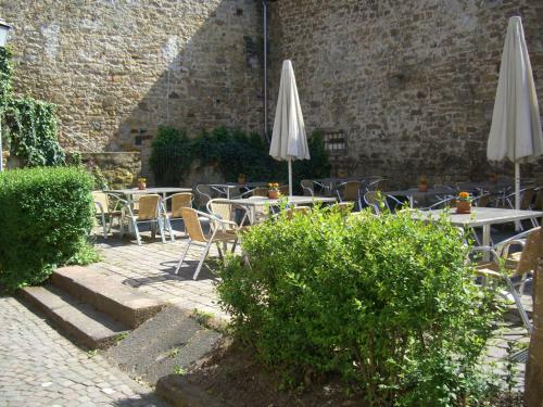 Hotel & Cafe�ritter Von B�hl