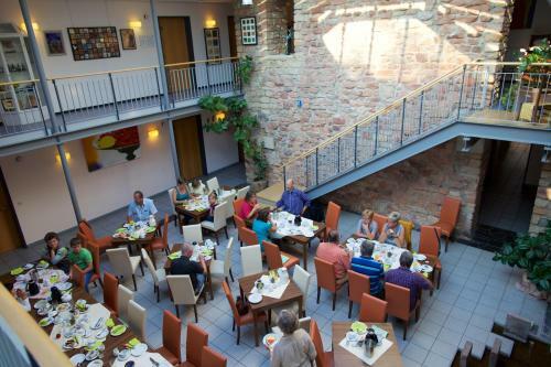 Hotel & Cafe�ritter Von B�hl
