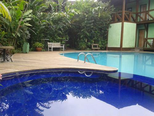 Bed & Breakfast Pousada Ti� Sahy