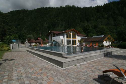 Schwimmbad Camping M�ssler