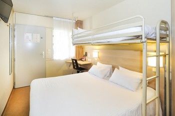 P'tit Dej-hotel Bordeaux-a�roport