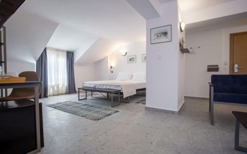 Hotel Mistral