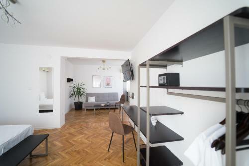 Hotel Mistral