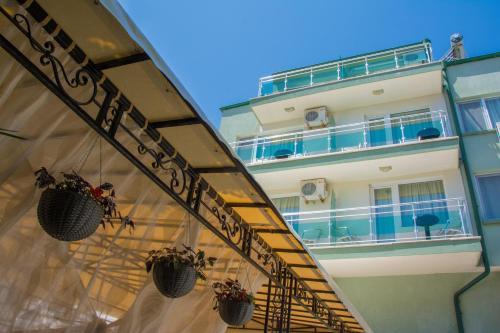 Hotel Debimar