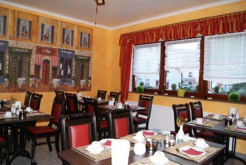 Hostal Hotel Restaurant Kugel