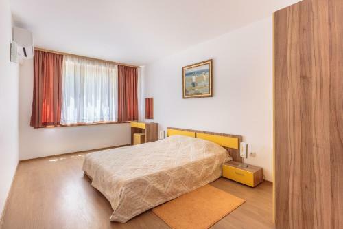 Hotel Via Pontica 123 Guest Apartments
