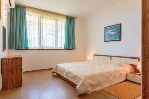 Hotel Via Pontica 123 Guest Apartments