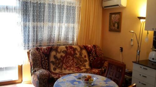 Hostal Dom Lidiya