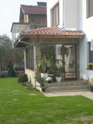 Hostal Ilona House
