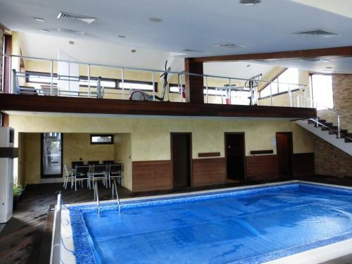 Two-bedroom Apartment In Fortuna