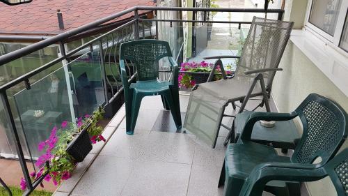 Aheloy Apartments