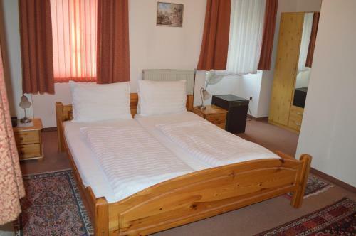 Bed & Breakfast Pension Walzerstadt