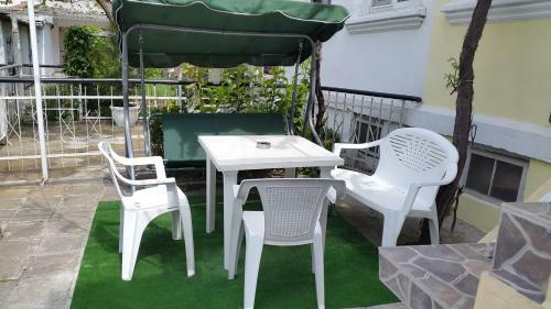 Hostel Rayska Yabalka