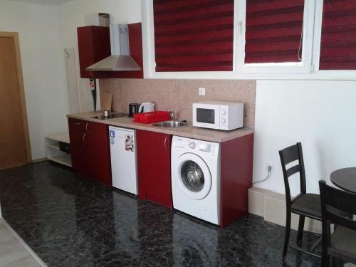 Apartments Kaloyan