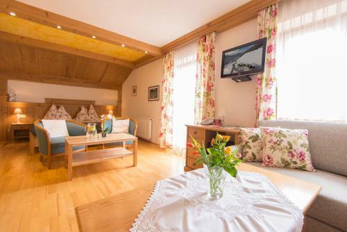Hostal Alpenpension Lackenbauer