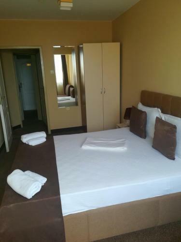 Hostal Downtown Plovdiv Family Hotel