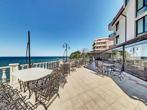 Hotel Continental - Half Board