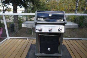 Lakefront Cottage In Manitou Beach