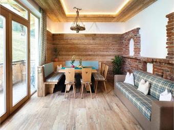 Four-bedroom Apartment In Kartitsch