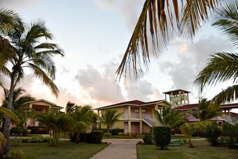 Hotel Memories Caribe Beach Resort  - Adults Only