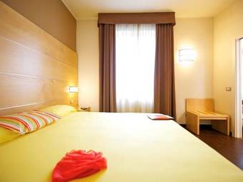 Hotel Ibis Styles Parma Toscanini