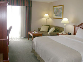 Holiday Inn Visalia Hotel