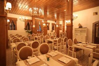 La Perla Boutique Hotel