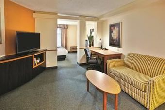 Hostal La Quinta Inn & Suites Coventry/providence