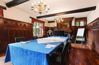 Ramada Resort Cwrt Bleddyn Hotel & Spa