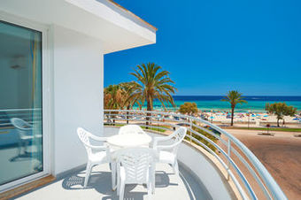 Morito Beach Apartments