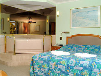 Hotel Ibis Styles Salamander Shores