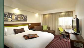 Hotel Hampton By Hilton Corbyketteri