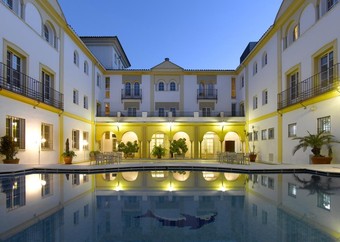 Hotel Maci� Alfaros