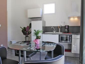 One-bedroom Holiday Home In Montfavet