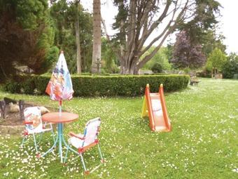 Three-bedroom Holiday Home In Valognes