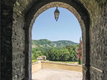 Four-bedroom Holiday Home In Viviers