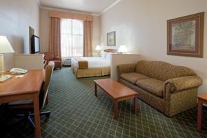 Holiday Inn Express Hotel & Suites Austin-(nw) Hwy 620 & 183