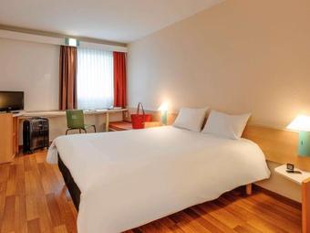 Ibis Hotel Frankfurt Airport