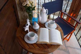 Kreouzos Stone House