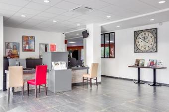 Hotel Hôtel Balladins Caen Mémorial