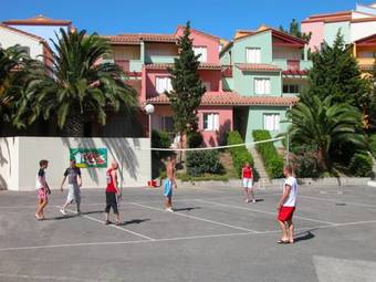 Grand Bleu Vacances ? R�sidence Le Village Des Alo�s